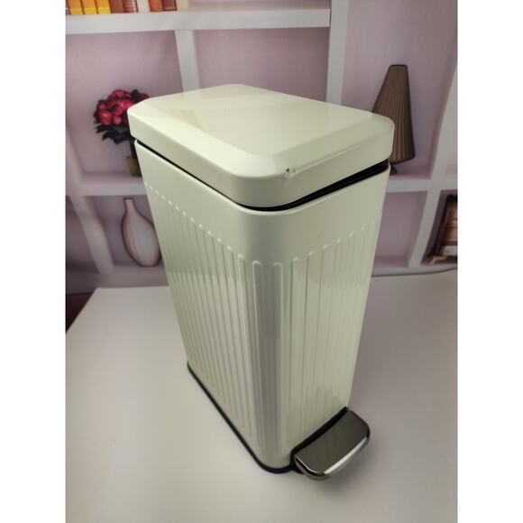 Small Cream Trash Can - Picture 1 of 7